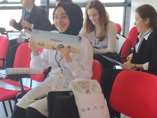 Zonguldak Şehit Gökhan Esen Proje Anadolu İmam Hatip Lisesi öğrencileri TROYMUN’a katıldı Galeri